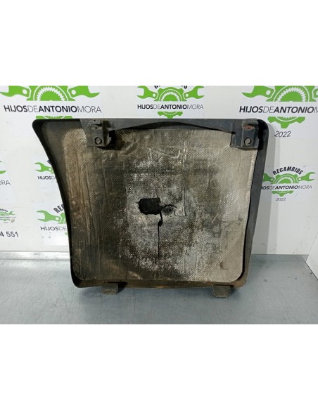 [97852] TAPA ESCAPE - SCANIA SERIE 4 (P/R 94 G) (01/1996 - 01/2004)