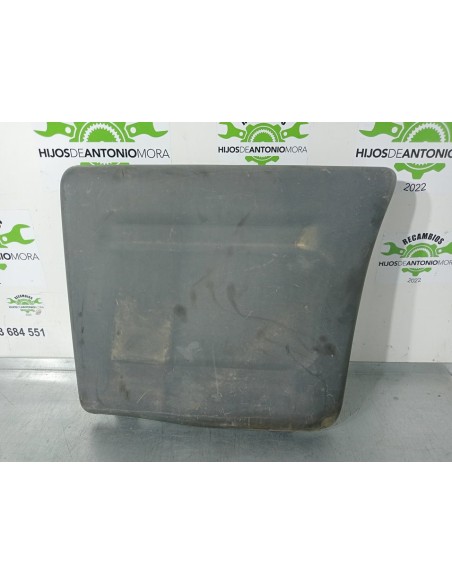 [97852] TAPA ESCAPE - SCANIA SERIE 4 (P/R 94 G) (01/1996 - 01/2004)