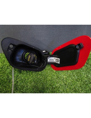 [93584] TAPA EXTERIOR COMBUSTIBLE - VOLKSWAGEN...