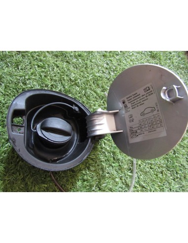 [93832] TAPA EXTERIOR COMBUSTIBLE - VOLKSWAGEN...