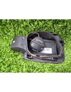 [92678] TAPA EXTERIOR COMBUSTIBLE - AUDI A4 AVANT (B5) 2