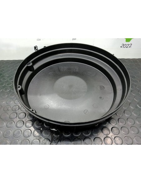 [97931] TAPA FILTRO AIRE - RENAULT PREMIUM ROUTE -2006 (01/2005 - 01/2013)
