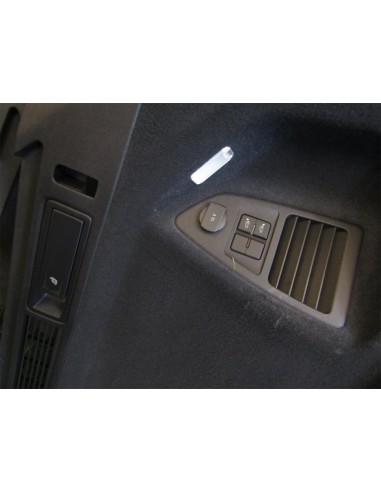 [93688] TAPA MALETERO - VOLKSWAGEN TOUAREG...