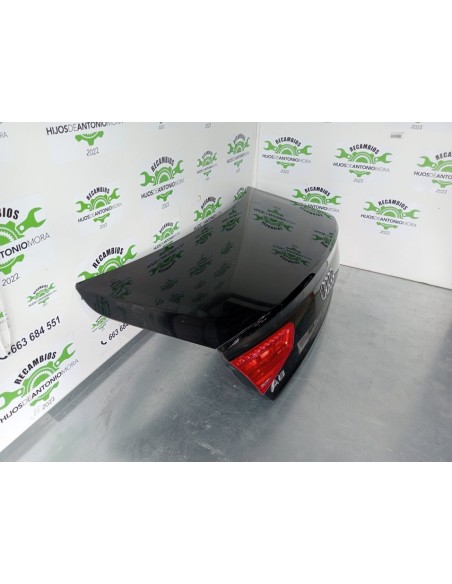 [95804] TAPA MALETERO - AUDI A8 (D2) (01/1994 - 01/1999)
