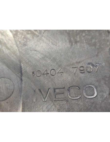 [101934] TAPA MOTOR - IVECO DAILY CAJA CERRADA
