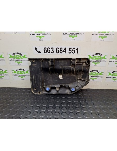 [103594] TAPA PILAR TRASERO DERECHO - CITROEN JUMPY FUGÓN (01/2016 - 12/2020)