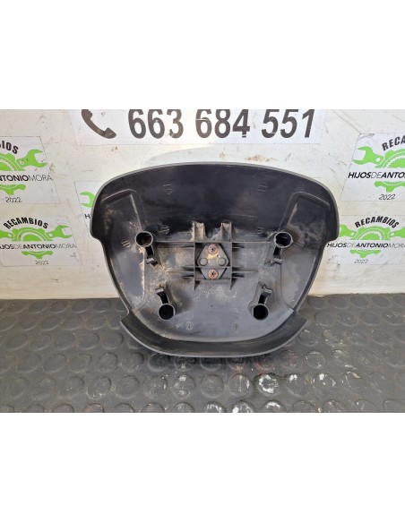 [105724] TAPA VOLANTE - RENAULT MAXITY (01/2007 - 01/2011)
