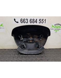 [106268] TAPA VOLANTE - RENAULT MAXITY (01/2007 - 01/2011)