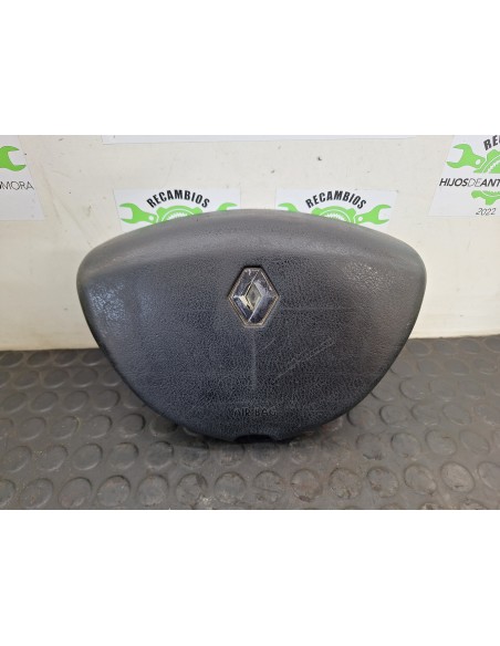 [106344] TAPA VOLANTE - RENAULT MASTER MAXI CAJA CERRADA (01/2002 - ...)