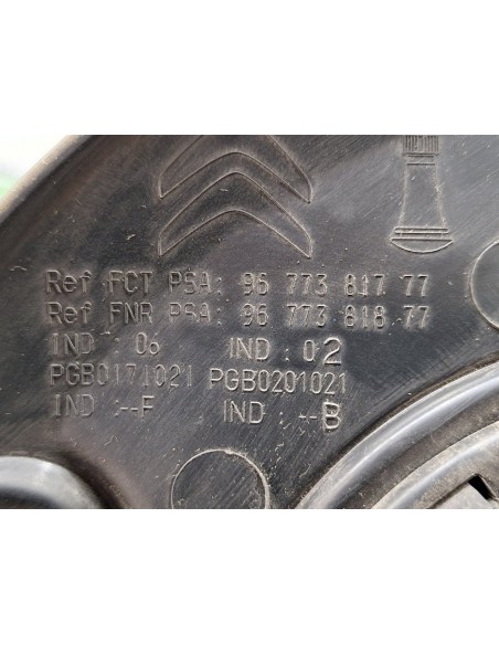 [103602] TAPACUBOS - CITROEN JUMPY FUGÓN (01/2016 - 12/2020)