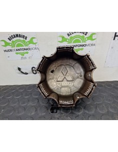 [99902] TAPACUBOS - MITSUBISHI MONTERO (L040)