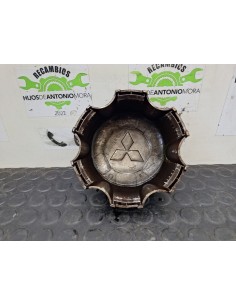 [99900] TAPACUBOS - MITSUBISHI MONTERO (L040)