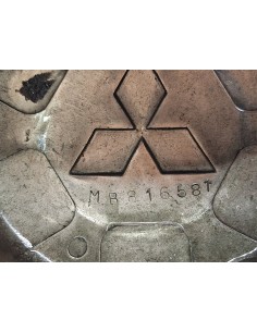 [99899] TAPACUBOS - MITSUBISHI MONTERO (L040)