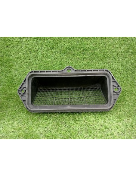 [96460] TOMA DE AIRE - VOLKSWAGEN UP! (122) (01/2016 - 12/2018)