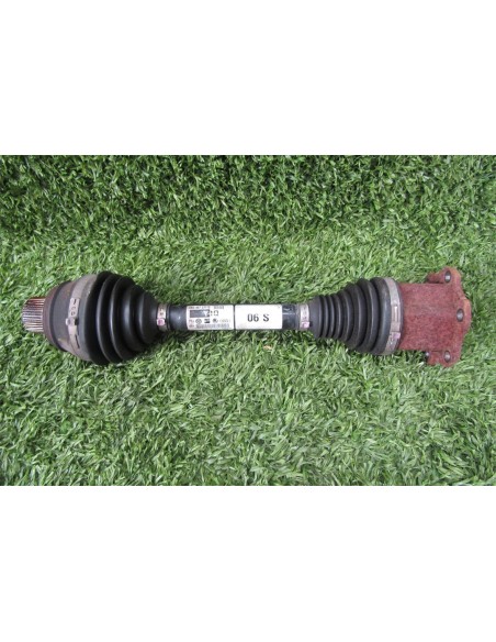 [92667] TRANSMISION DELANTERA IZQUIERDA - AUDI A4 AVANT (B5)