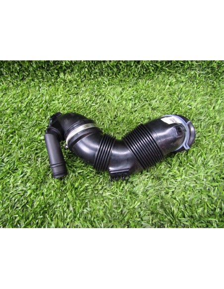 [93042] TUBO - AUDI Q2 (GAB)