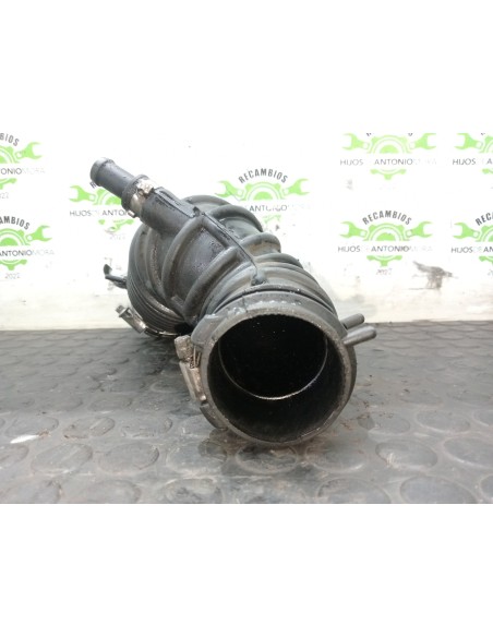 [105989] TUBO FILTRO AIRE - NISSAN NT400 CABSTAR (01/20214-) (01/2014 - ...)