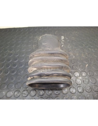 [102432] TUBO FILTRO AIRE - NISSAN CABSTAR E...