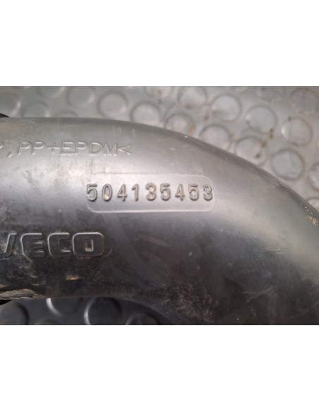 [103974] TUBO FILTRO AIRE - IVECO DAILY CAJA CERRADA
