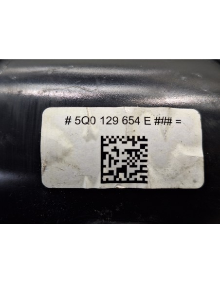 [104811] TUBO INTERCOOLER - VOLKSWAGEN GOLF VII LIM. (01/2012 - 12/2017)