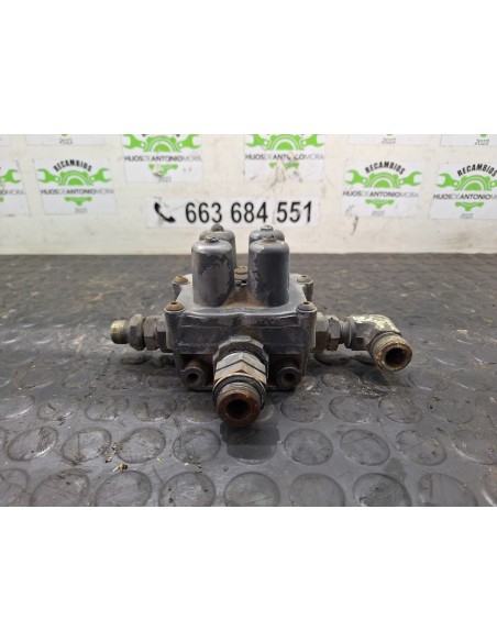 [104788] VALVULA 4 VIAS - NISSAN ATLEON