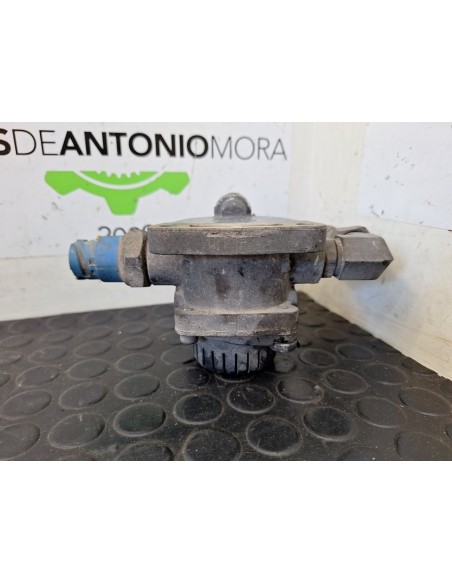 [102821] VALVULA AIRE ADICIONAL - DAF SERIE LF45 DESDE 01