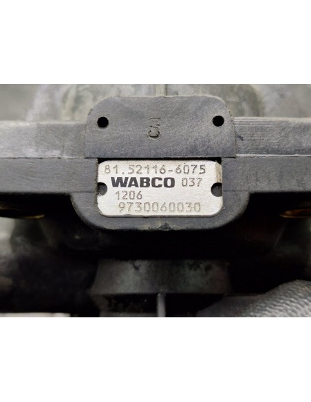 [99429] VALVULA AIRE ADICIONAL - MERCEDES ACTROS 2-EJES 6-CIL. SERIE/BM (01/1996 - 12/2003)