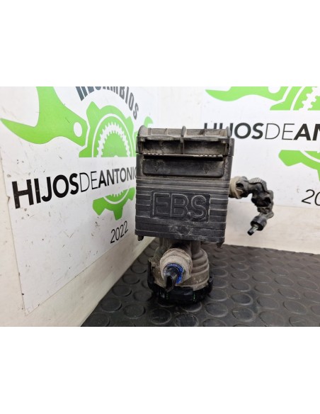 [102820] VALVULA EBS DELANTERA DERECHA - RENAULT SERIE T (01/2013 - ...)