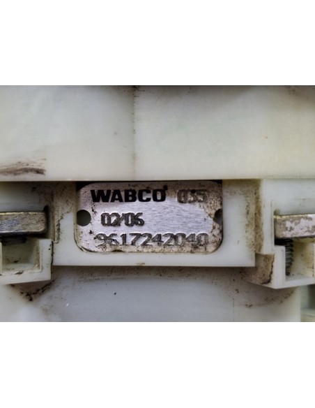 [101133] VALVULA FRENO DE MANO - VOLVO FH 12 ASTA 2001 E2 / E3