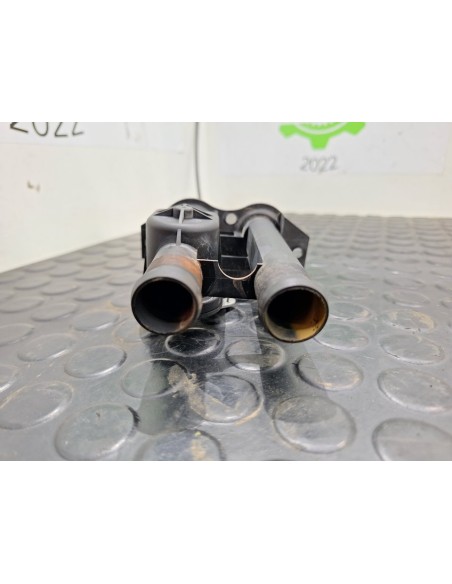 [101077] VALVULA INTERCAMBIO DE CALEFACCION - RENAULT PREMIUM LANDER (01/2005 - ...)