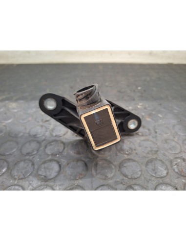 [105881] VALVULA NIVELADORA - RENAULT SERIE T...