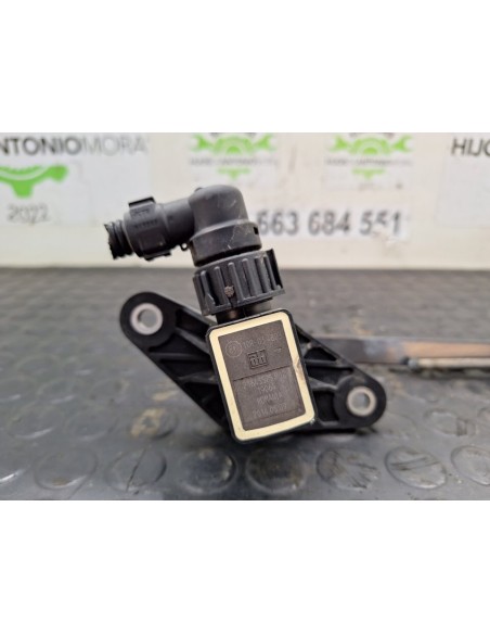 [102858] VALVULA NIVELADORA SUSPENSION - RENAULT SERIE T (01/2013 - ...)