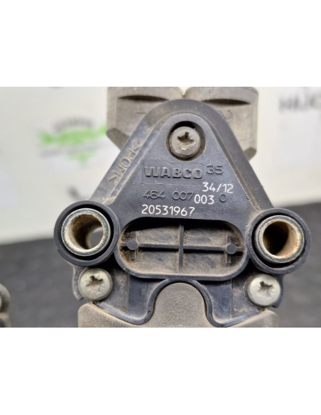 [100219] VALVULA NIVELADORA SUSPENSION DE CABINA - VOLVO FH 13