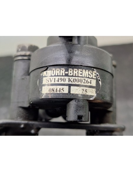 [99022] VALVULA NIVELADORA SUSPENSION DE CABINA - IVECO STRALIS (AS) (01/2012 - 01/2019)