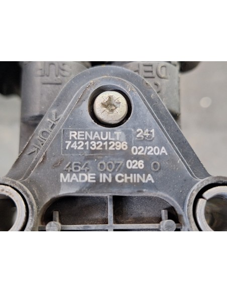 [105883] VALVULA NIVELADORA SUSPENSION TRASERA DERECHA - RENAULT SERIE T (01/2013 - ...)