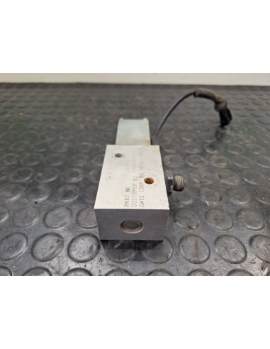 [102399] VALVULA REGULADORA - IVECO STRALIS...