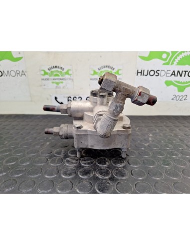 [101825] VALVULA REPARTIDORA DE FRENADA -...