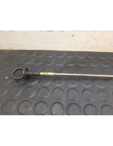 [103949] VARILLA ACEITE - IVECO DAILY CAJA CERRADA