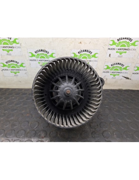 [105864] VENTILADOR CALEFACCION - OPEL VIVARO (01/2001 - 12/2006)