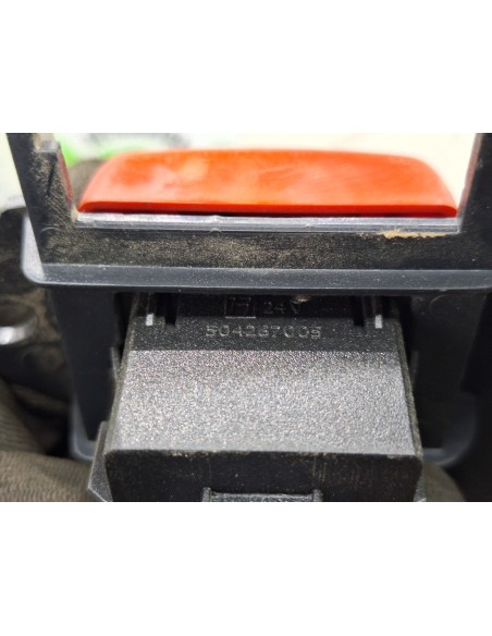 [105623] WARNING - IVECO EUROCARGO TECTOR (01/2001 - 12/2003)