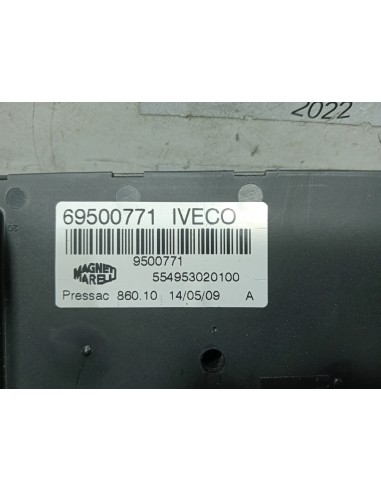 [113237] CAJA RELES / FUSIBLES - IVECO DAILY...